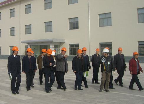 國家農(nóng)業(yè)部、財(cái)政部以及甘肅省農(nóng)業(yè)廳、財(cái)政廳等領(lǐng)導(dǎo)到公司考察調(diào)研